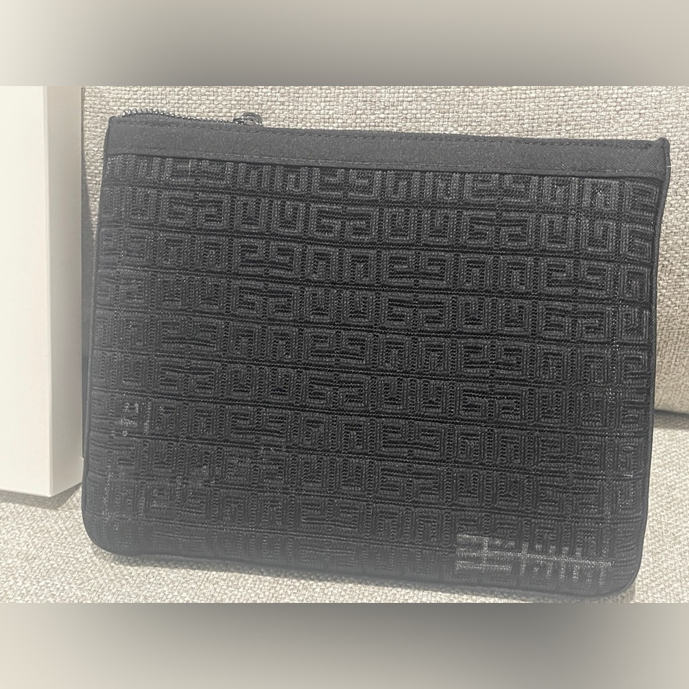 Givenchy beauty parfums mesh makeup Pouch black - Picture 3 of 7